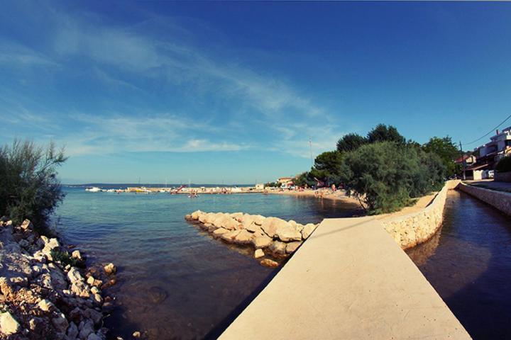 Apartments Pasman Banj Dış mekan fotoğraf